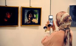 "وجوه من بلدي": حكايات سوريين مع اللجوء